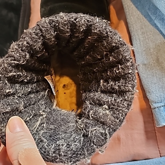 AWESOME UGG CABLE SOCK TRIM WITH BUCKLE BOOTS - Picture 7 of 10